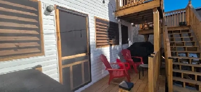 Renovated 3 Bed 2 Bath Apartment in Ste-Anne-de-Bellevue Image# 2