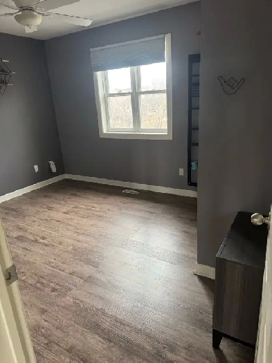 5597 Main St. Image# 1