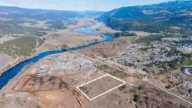 4727 Gilbert Drive (Barriere) Image# 1
