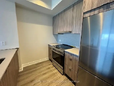 Spacious 1 Bedroom Condo for Rent in Mississauga, near Square 1 Image# 1