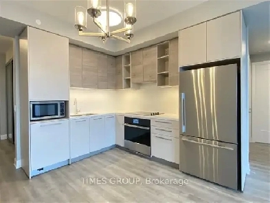 2 bedroom 2 bath suite next to hwy 404 Image# 8