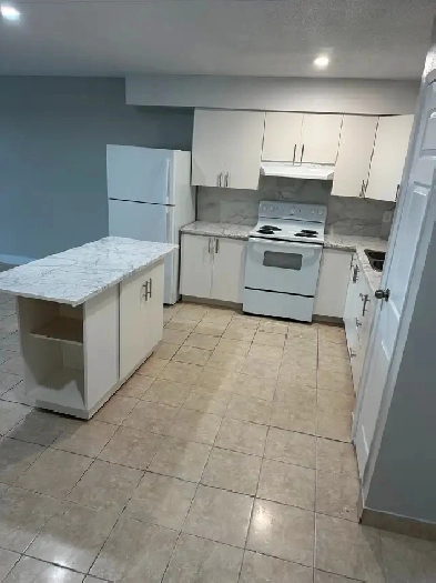 Three Bedroom Available May Image# 3