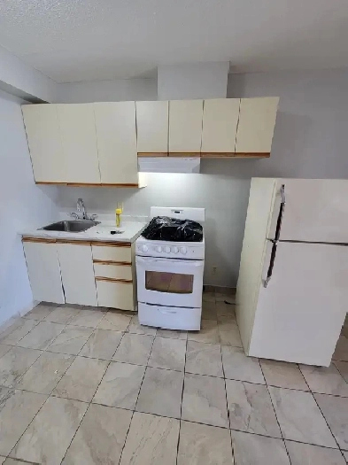 One Bedroom May Image# 7