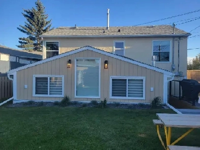 Bowness - Beautiful Renovated Unit & huge Yard June 15 Image# 9