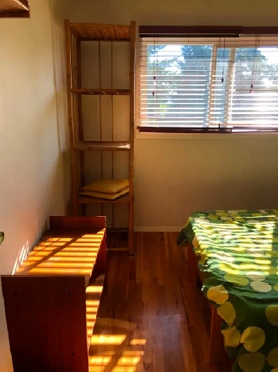 June 1, Furnished Room for Rent $885.00 per month Image# 5