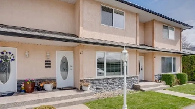 Affordable 4bed 3 bath Townhouse in Armstrong BC! Image# 8
