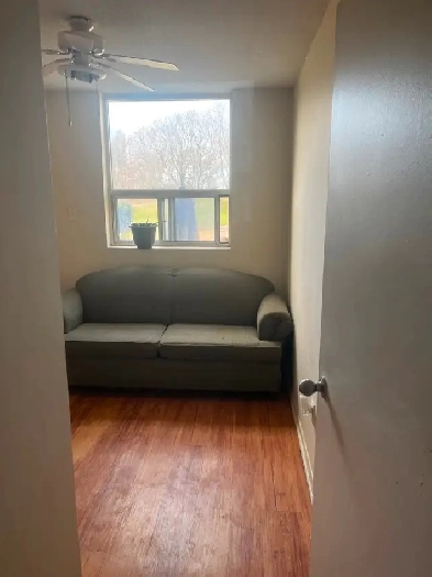 Room for rent, Small room, Furnished or not your choice Image# 2