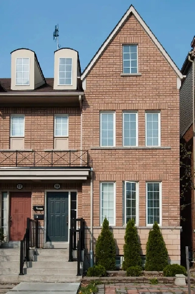 YORK UNIVERSITY VILLAGE - 1  room Female student only Image# 5