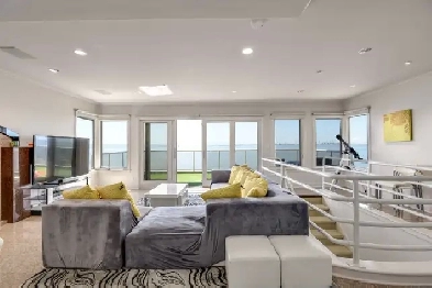 ocean view house to rent Image# 4
