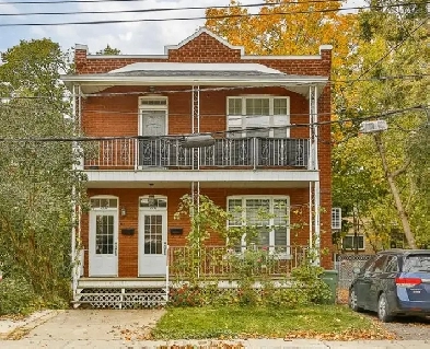 À LOUER – Superbe appartement de 3 chambres avec grande cuisine Image# 1
