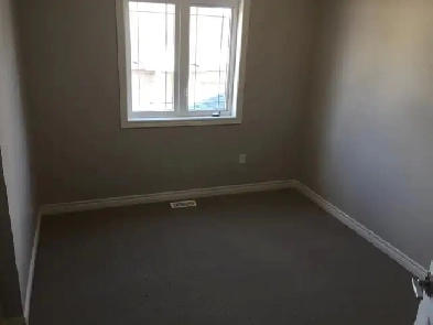 Private Room for Rent in a House in Grimsby Beach. Image# 1