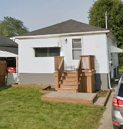 2 bedroom basement apartment for rent Image# 1