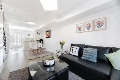 House for sale Image# 2