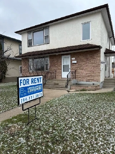 Three bedroom house Image# 10