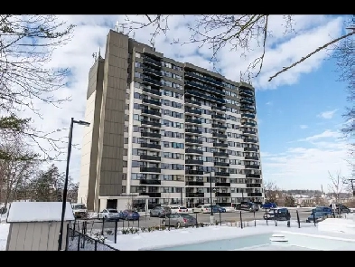 2-Bedroom Apartment Sublet – Fully Furnished – All Included Image# 4
