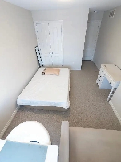 Big room at Barrhaven stonebridge, Half Moon Bay. ASAP Image# 5