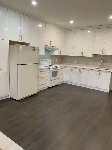 2 bedroom apartments Image# 3
