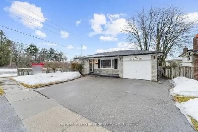 ⚡SPACIOUS 3 2 BEDROOM HOME WITH BSMT APT ON A CORNER LOT! Image# 1