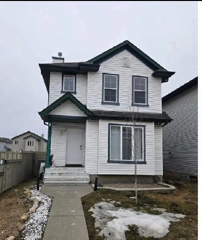 Single family home for rent in great neighborhood and location Image# 2