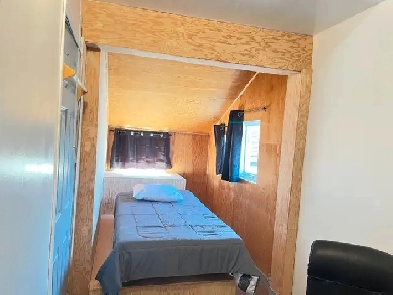 Room for rent Image# 4