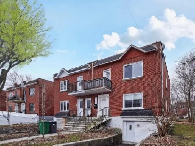 DUPLEX à vendre - Côte-des-Neiges LOGEMENT LIBRE ! Image# 2