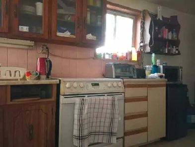 Share house very, very cheap rent parking  Landry own room. Image# 1
