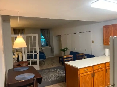 Charming Downtown Studio Apartment – Available July 1, 2025 Image# 12
