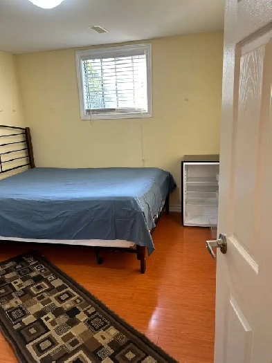 room for rent Image# 2