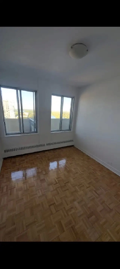 Private room for rent in Laval Image# 3