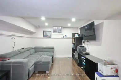 1 BEDROOM BASEMENT FOR RENT NEAR HUMBER COLLEGE Image# 4