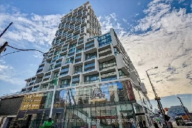 Yonge & Eglinton Art Shoppe Condos 1 Bed   Den Image# 5