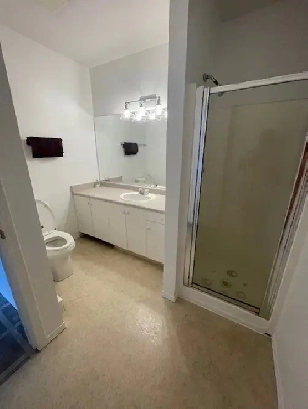 2 bedroom, 2 bath condo with sunroom Image# 3