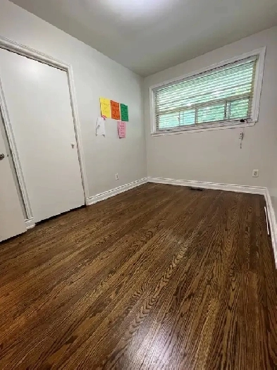 Sharing room in Brampton Image# 1