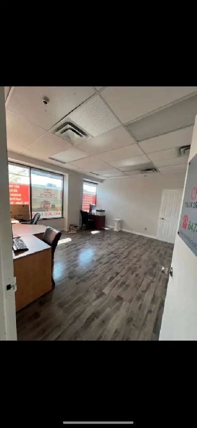 LARGE OFFICE FOR LEASE BRAMPTON Image# 5