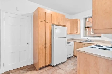 4780 cote des neiges - 4 1/2 Image# 2
