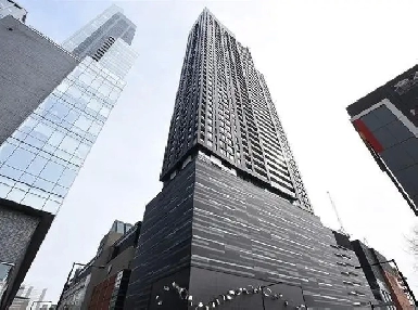 1 Bed   Den ALL Included- Tour Des Canadiens- min 2 months Image# 1