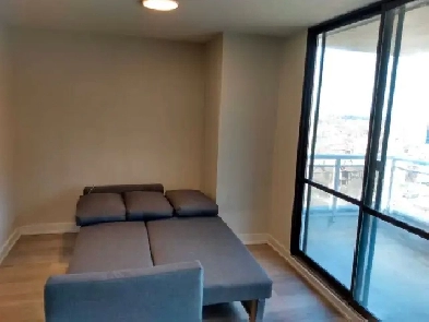 1 DOUBLE SIZE BED IN A SHARED LIVING AREA CAN BE FOR COUPLE Image# 3