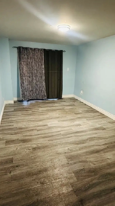 Room for rent in Malton Mississauga Image# 2