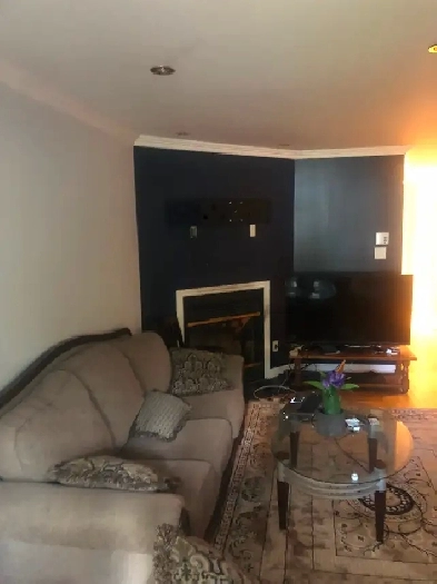 Chambre à louer dans un beau 5demi Image# 10