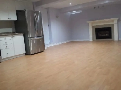 2 bedroom separate entrance basement move on Jun 1 Image# 1