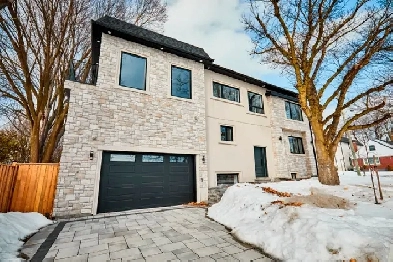 Cliffcrest Gem: Lake Views, Gourmet Kitchen, Income potential! Image# 11