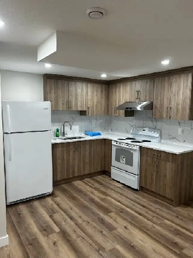 TWO BEDROOM BASEMENT Image# 8