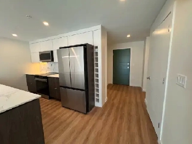 1 BED   DEN FOR RENT | JUNE 1ST FOR 50  TENANTS!! Image# 2