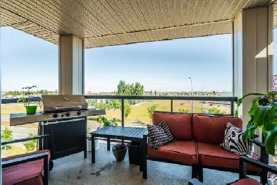 Top Floor 2 Bed/2 Bath Condo in South Edmonton Image# 21