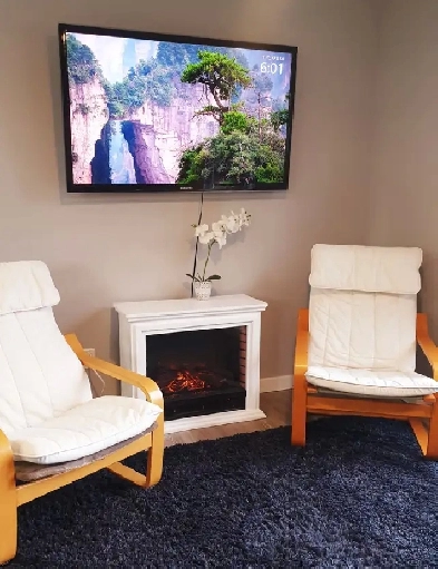 AirBNB Sylvan Lake Beach - Pet Friendly Image# 2