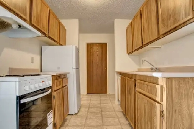 Apartment for Rent: 1 Bedroom - Woodsmere Image# 4