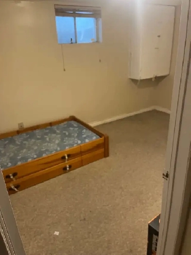 2 rooms available in basement in Scarborough for rent Image# 1