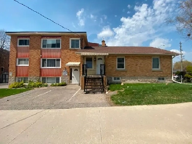 Sublease available MAY-AUGUST 2025 ($500/month) Image# 1