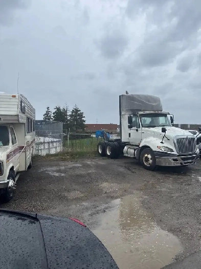 DUMP TRUCK PARKING Image# 1