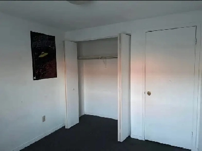 2 Rooms available Image# 4